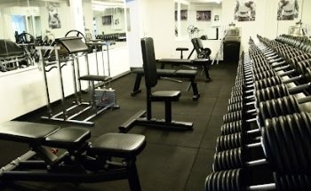 Mecca Tonsberg Muscle Club