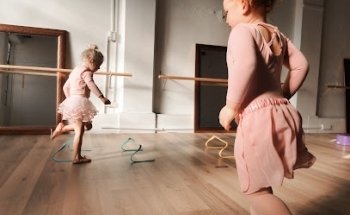 Floorless Dance Studios