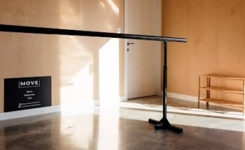 Move Black Swamp Studio