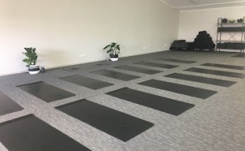 Central Yoga Collab.