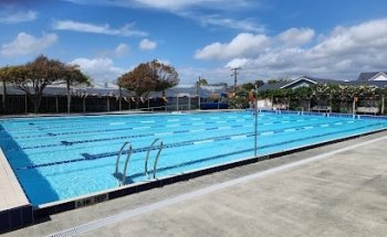 McKenzie Baths