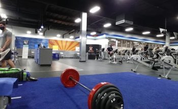 Crunch Fitness - La Mirada