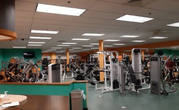Huntington Hall MWR Liberty Center & Gym