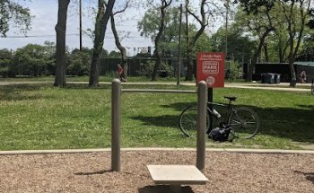 Lincoln Park Outdoor Fitness Station