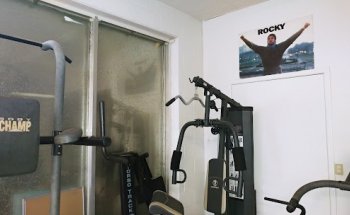 Jeno's Gym