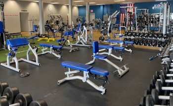 Edge Fitness & Tanning