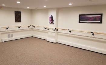 Barre Strong
