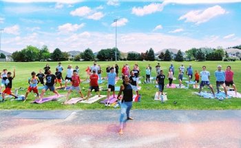 Santosha Yoga