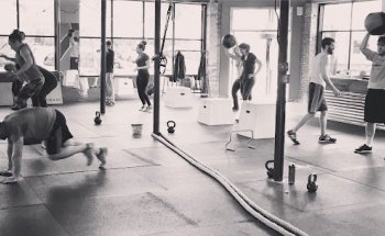 Bleeding Hearts Kettlebell Club