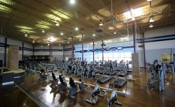 Crunch Fitness - Brook Rd