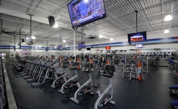 Crunch Fitness - West End