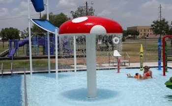 Crowell City Pool
