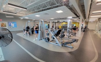 The YMCA at Essentia Wellness Center