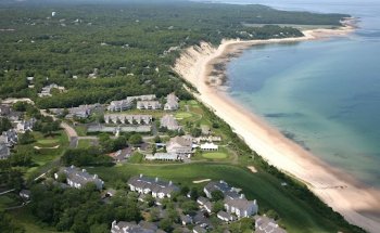 White Cliffs Country Club