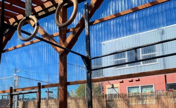 CrossFit Hinge