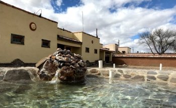 Mothership Yoga Lounge & Hot Springs