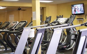 Versailles Total Fitness