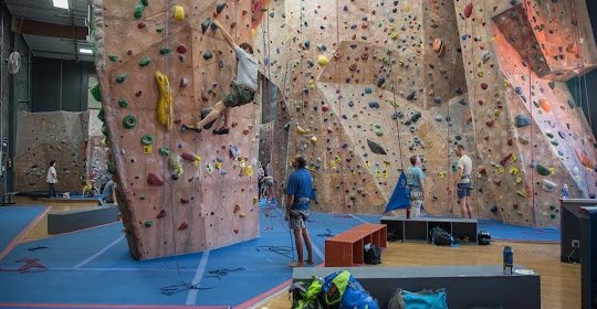 Rockreation Sport Climbing Center, Costa Mesa, CA: Opening Hours, Price ...