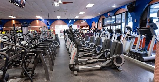 Colosseum Gym, Newark, NJ: Opening Hours, Price and Opinions