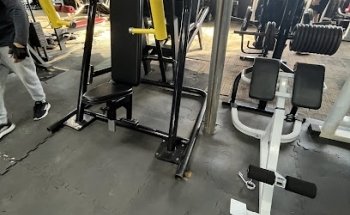 IRON GYM