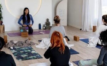 Ticky Yoga